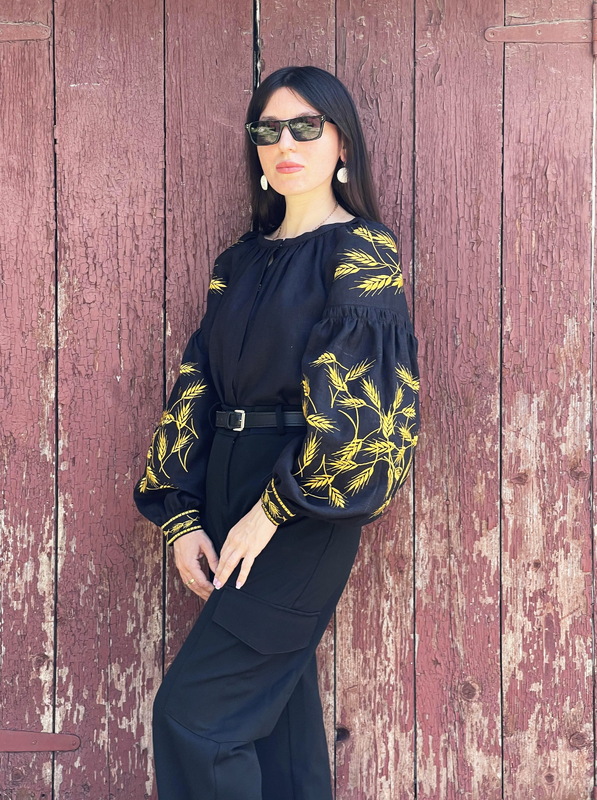 Black Blouse Vyshyvanka  Linen Boho Bohemian, ethno Ukrainian embroidery, Embroidered clothes 