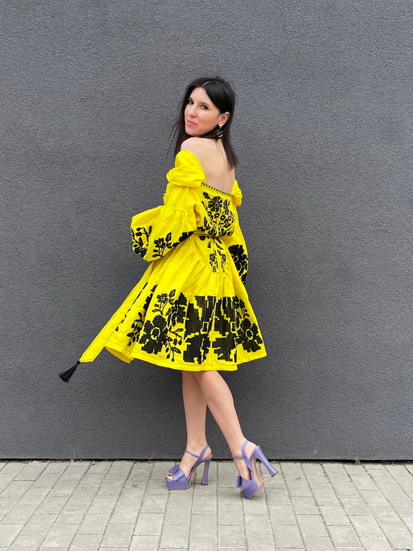  Yellow Dress Vyshyvanka Linen, Ukrainian embroidery, Yellow Dress Boho