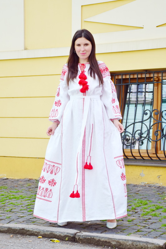 Embroidered Dress Red Embroidery, White Linen Dress Vyshyvanka Ukrainian