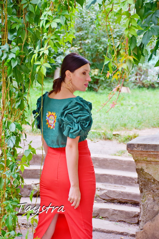 Linen Vyshyvanka, Embroidered clothes, Stylish Blouse, Green blouse-top
