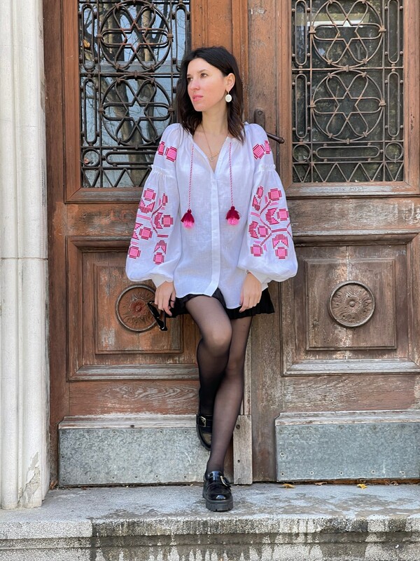 Blouse Vyshyvanka Embroidered Vyshyvanka Ukrainian Linen Embroidered Blouse 