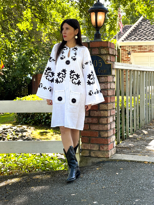 Linen Short White Mini Dress Vyshyvanka Dress Stylish dress with pockets