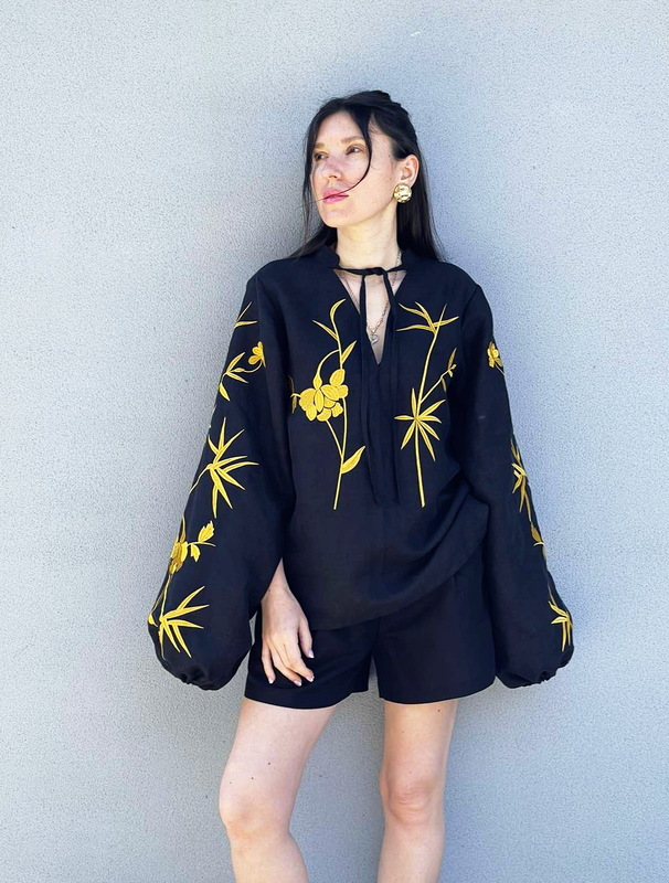 Black Vyshyvanka  Linen Boho style Bohemian, ethno Ukrainian embroidery, Embroidered clothes 
