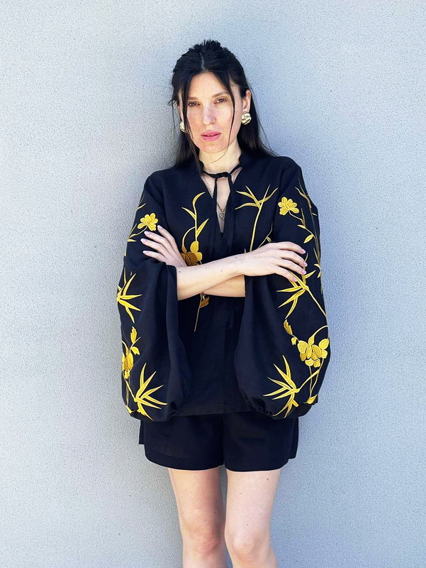 Black Vyshyvanka  Linen Boho style Bohemian, ethno Ukrainian embroidery, Embroidered clothes 
